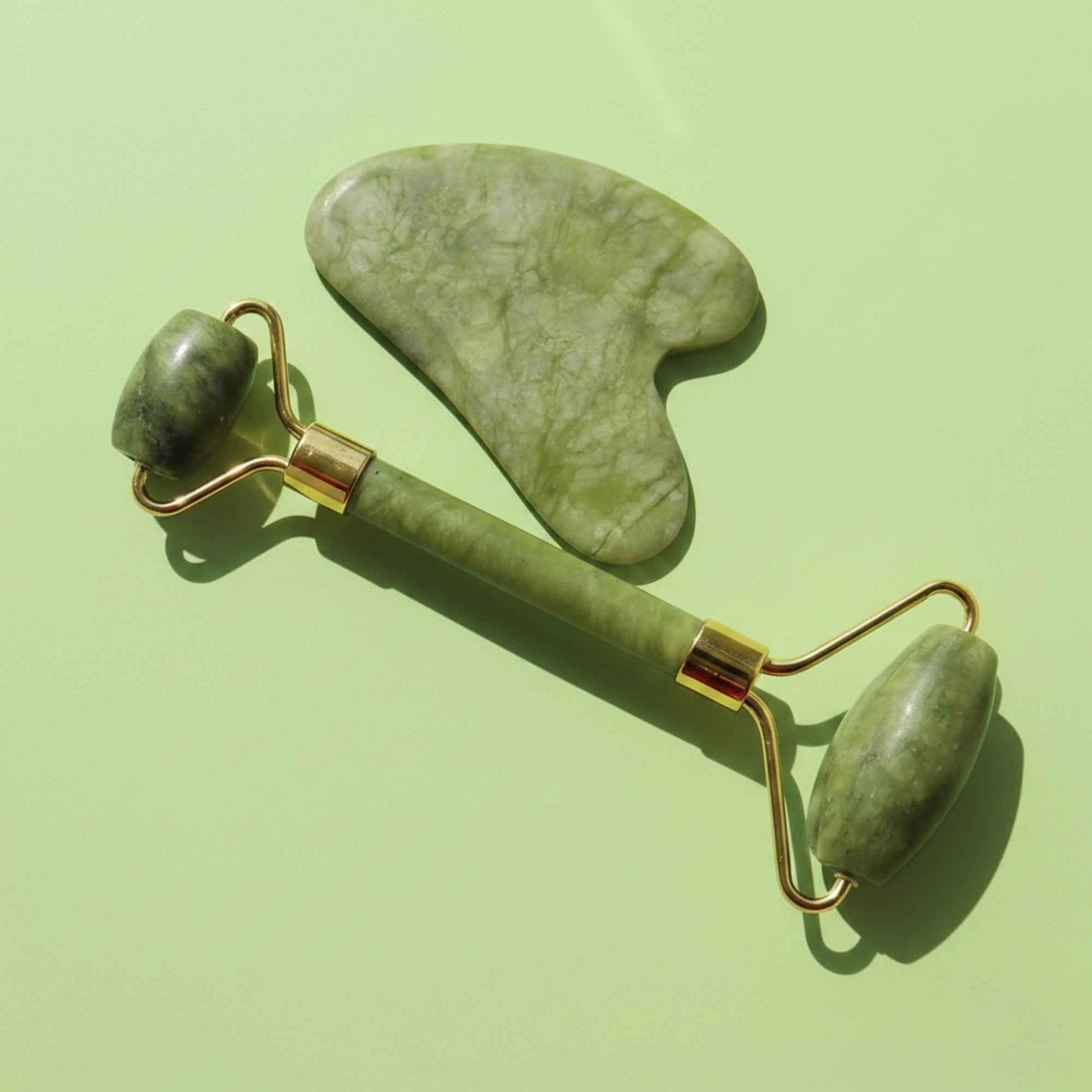 Jade Roller Facial Massager — De-Puffing Care | Skincare in Pakistan COD
