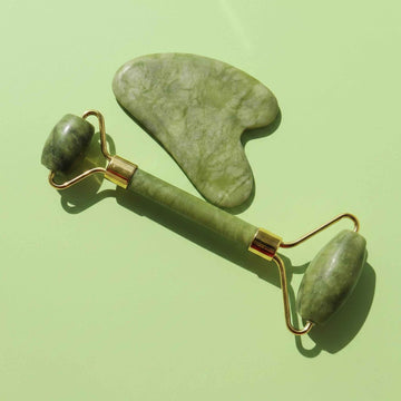 Jade Roller Facial Massager — De-Puffing Care | Skincare in Pakistan COD